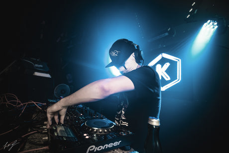 Urutan Energi Set DJ: Panduan Alur Set dari Awal Hingga Akhir