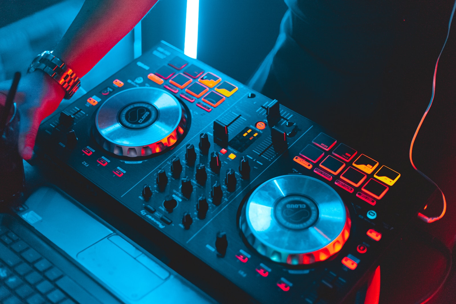 cara membuat set DJ 1 jam
