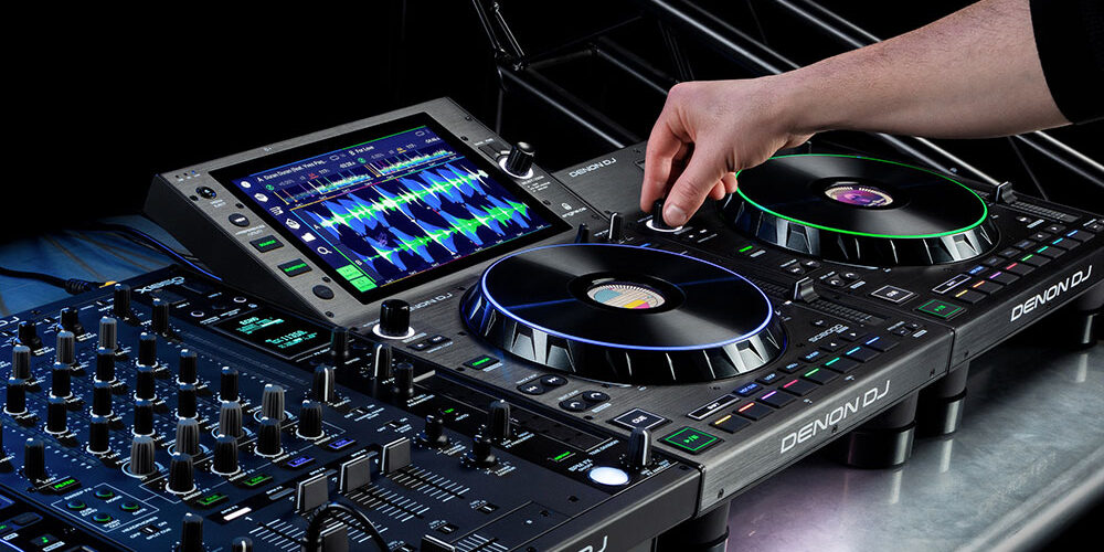 Review Denon DJ LC6000: Kontroler Ekspansi Serasa CDJ