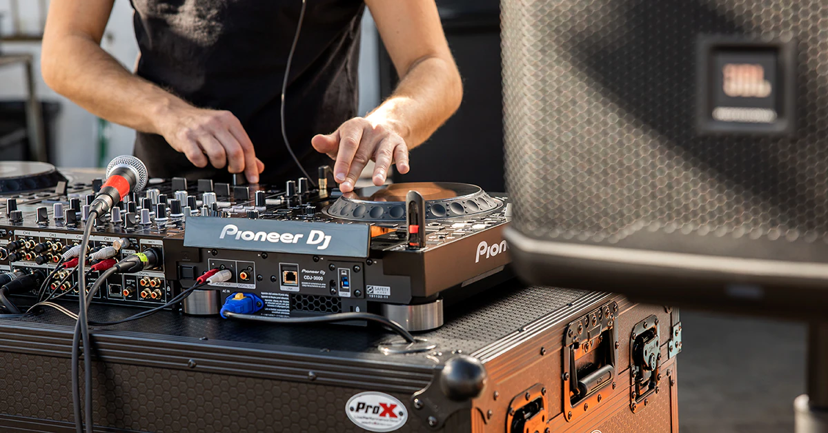 Standalone vs Modular DJ Setup: Mana Lebih Fleksibel di 2025?